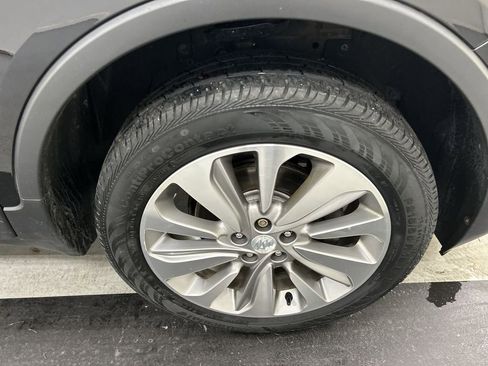 Used 2020 Buick Encore Preferred FWD image 8