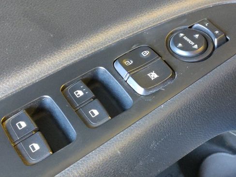 Used 2021 Kia Rio S FWD image 27