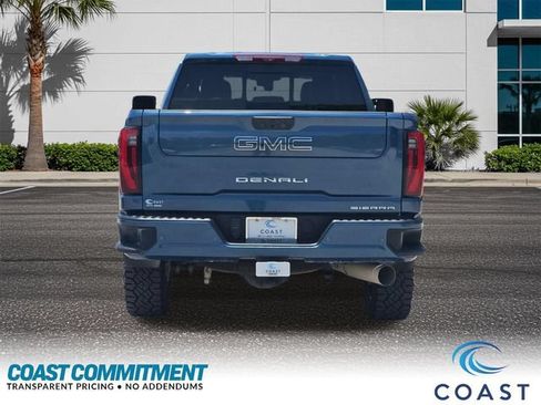 Used 2024 GMC Sierra 2500 Denali Ultimate w/ Max Trailering Package AWD/4WD image 7