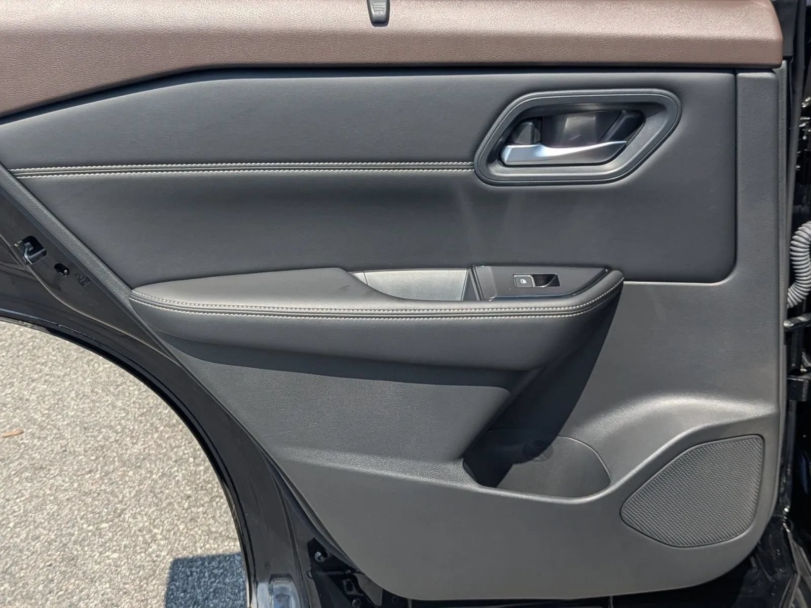 Certified 2023 Nissan Rogue SL w/ SL Premium Package FWD image 18