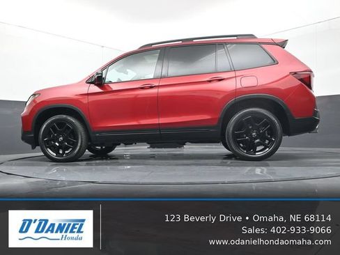 Used 2024 Honda Passport Black Edition image 10