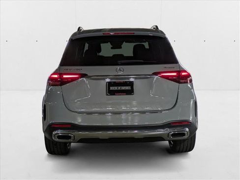 New 2026 Mercedes-Benz GLE 450 4MATIC image 8