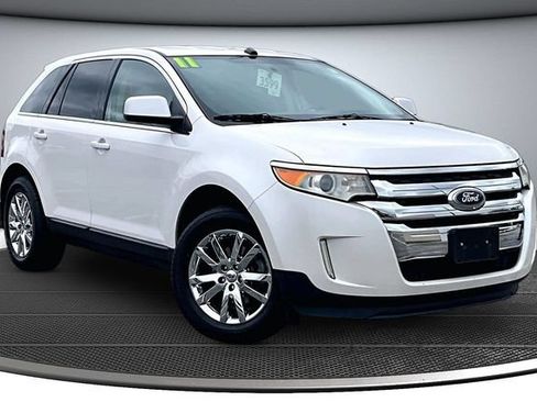Used 2011 Ford Edge Limited FWD image 3