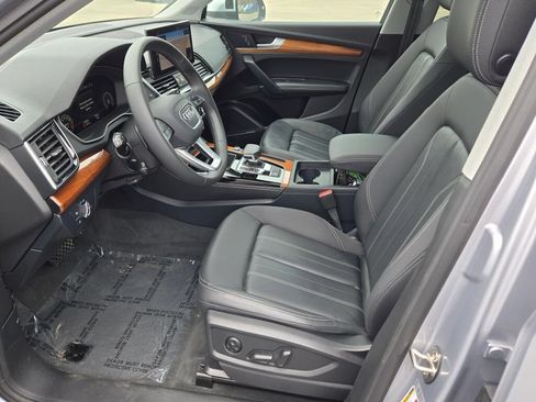 Used 2023 Audi Q5 2.0T Premium Plus w/ Premium Plus Package AWD/4WD image 24