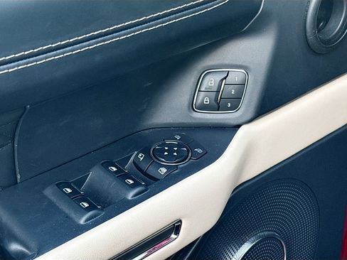 Used 2022 Ford Expedition Platinum RWD image 18