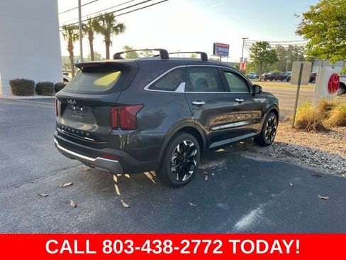 Used 2025 Kia Sorento SX FWD image 3