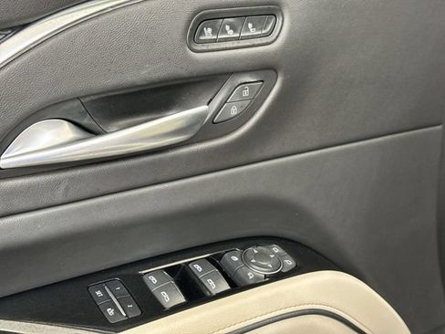 Used 2021 Cadillac Escalade Sport w/ LPO, ONYX Package AWD/4WD image 24
