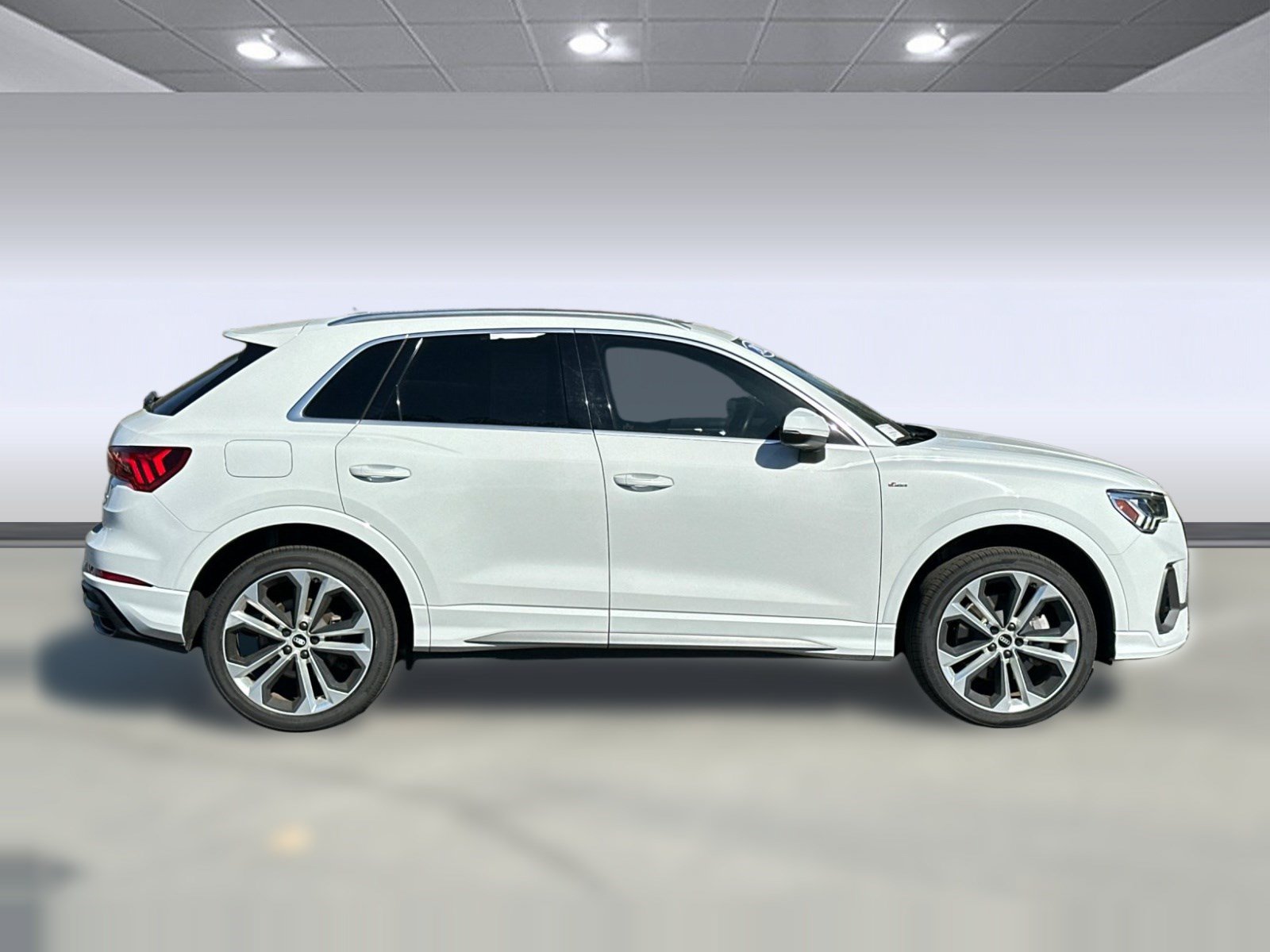 Used 2021 Audi Q3 2.0T Premium Plus AWD/4WD image 8