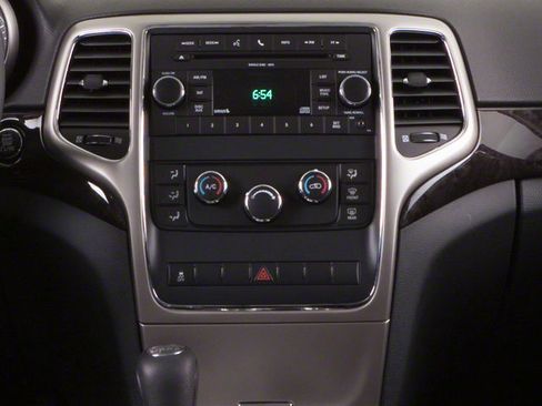 Used 2013 Jeep Grand Cherokee Limited RWD image 13