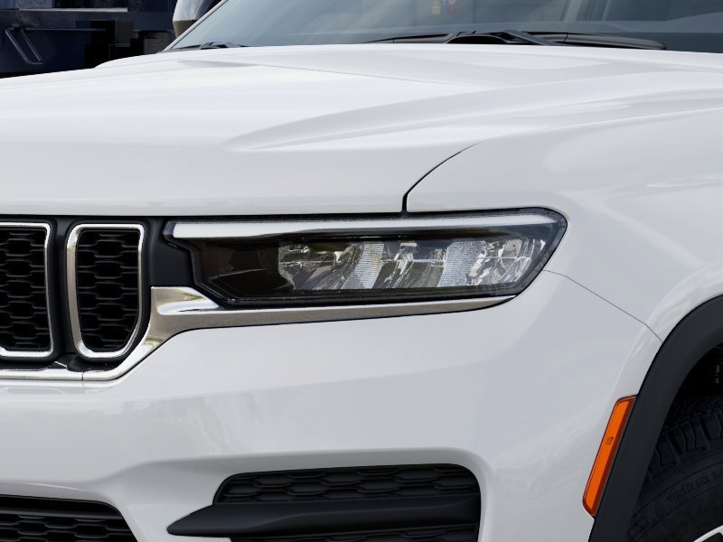 New 2027 Jeep Grand Cherokee Laredo AWD/4WD image 16