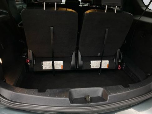 Used 2016 Ford Explorer XLT w/ Equipment Group 202A image 13