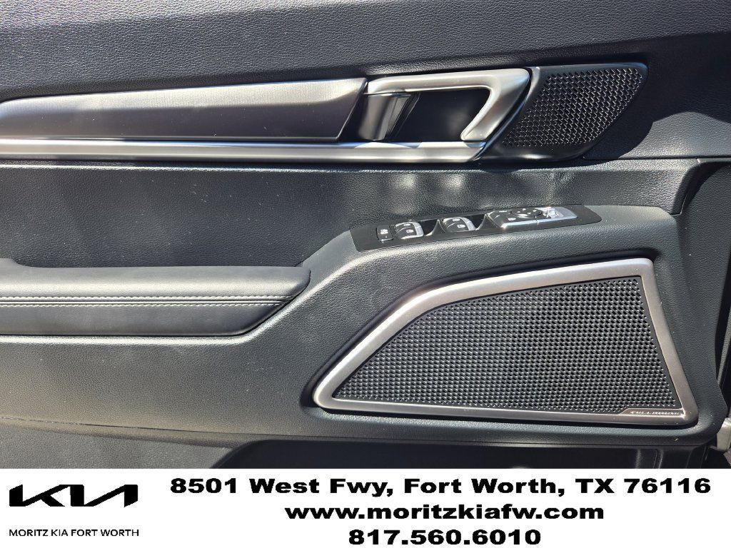 Certified 2025 Kia Telluride S FWD image 22