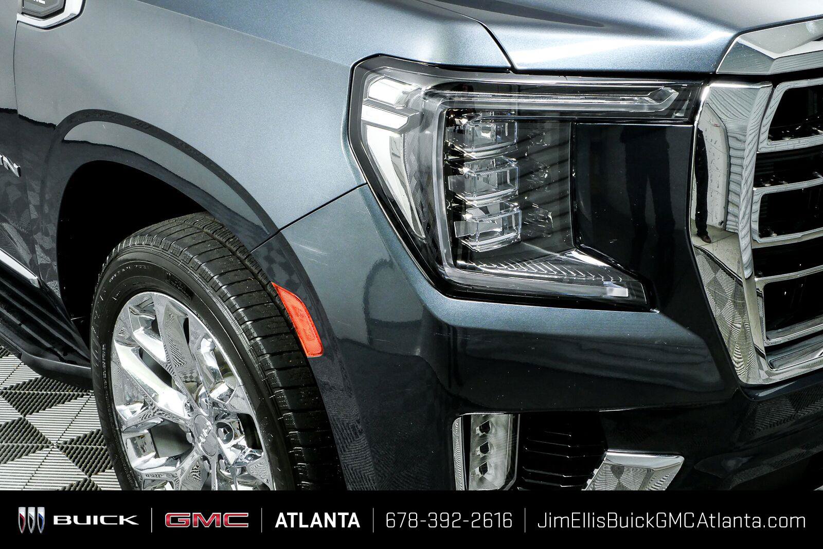 Used 2021 GMC Yukon SLT w/ SLT Premium Package RWD image 42