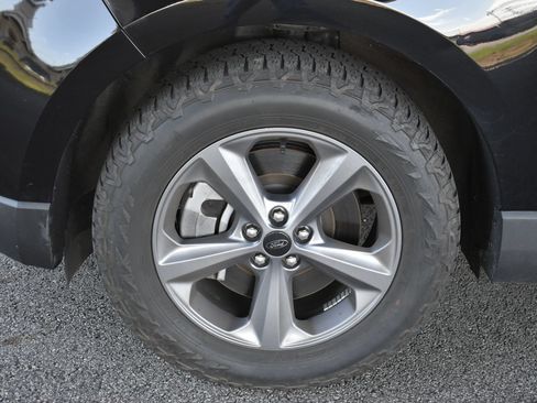 Used 2024 Ford Edge SEL w/ Sport Appearance Package AWD/4WD image 10