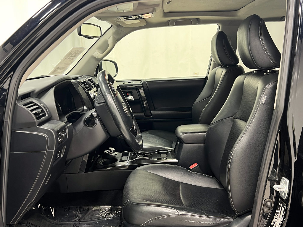 Used 2019 Toyota 4Runner Limited AWD/4WD image 13