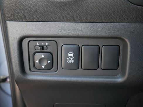 Used 2017 Mitsubishi Mirage SE FWD image 17