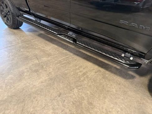 Used 2025 RAM 2500 Big Horn AWD/4WD image 7