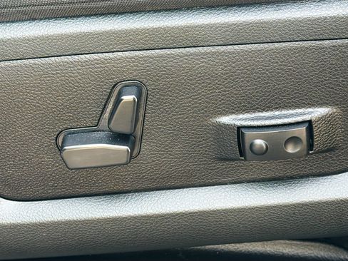 Used 2024 RAM 2500 Big Horn image 24