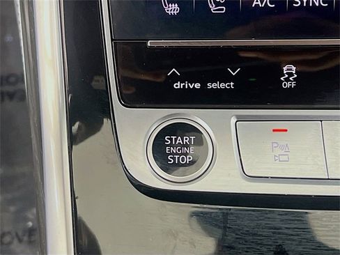 Used 2025 Audi Q7 3.0T Premium Plus w/ Premium Plus Package image 18