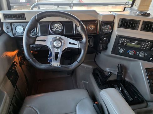 Used 2000 HUMMER H1 4-Door Wagon AWD/4WD image 27