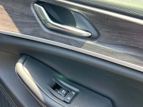 New 2026 Jeep Grand Cherokee L 4WD image 15
