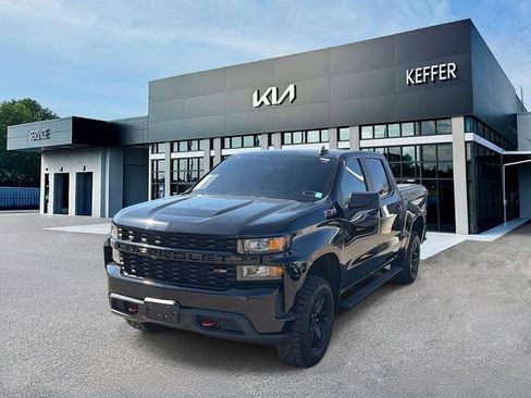 Used 2020 Chevrolet Silverado 1500 Custom Trail Boss w/ Custom Convenience Package image 1