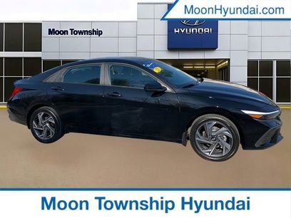 Certified 2025 Hyundai Elantra SEL