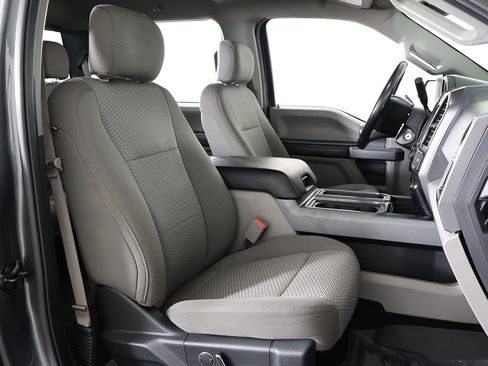 Used 2017 Ford F150 XLT w/ Equipment Group 302A Luxury image 30