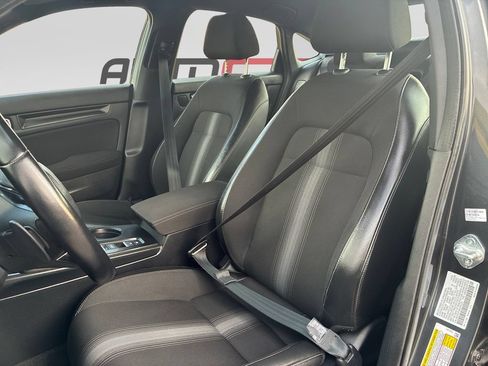 Used 2025 Honda Civic Sport image 11