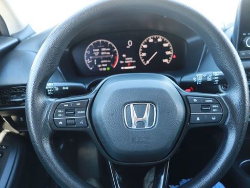 Used 2024 Honda HR-V LX image 18