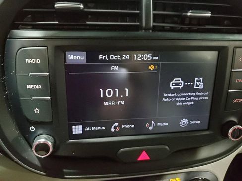 Used 2022 Kia Soul LX w/ Technology Package image 32