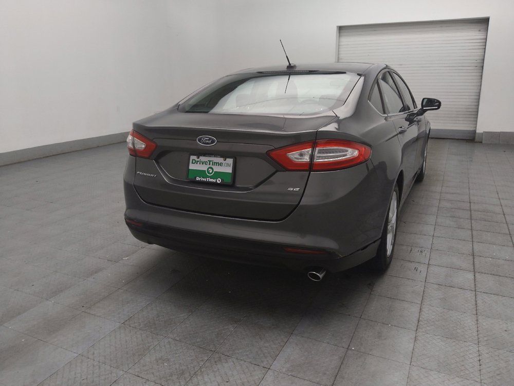 Used 2016 Ford Fusion SE FWD image 9