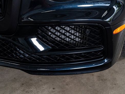 Used 2020 Bentley Flying Spur W12 image 15