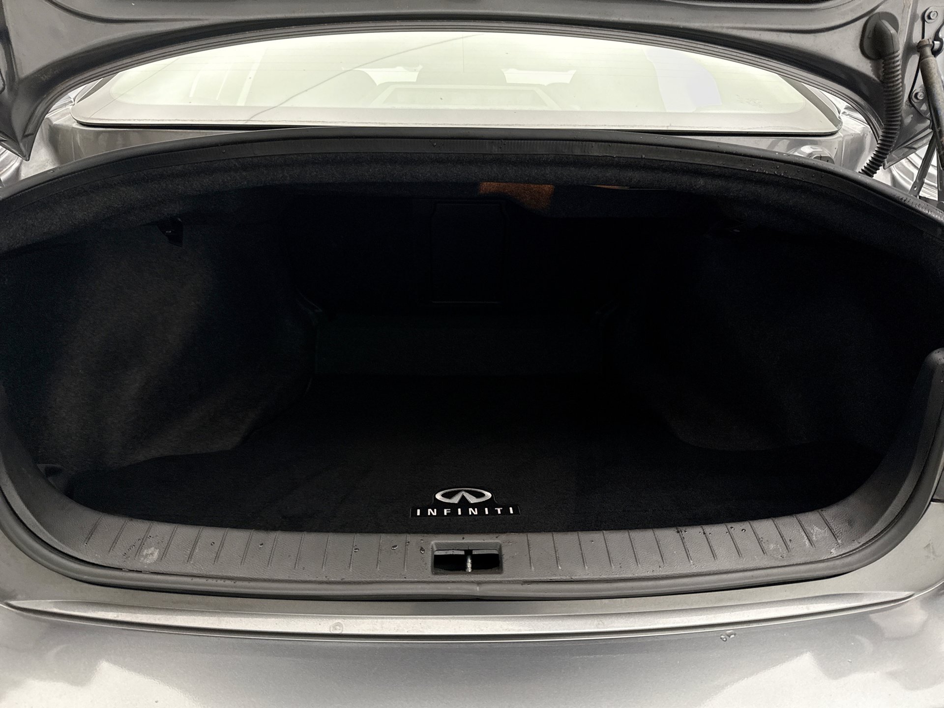 Used 2016 INFINITI Q50 3.0t Premium w/ 3.0T Premium Plus Package AWD/4WD image 20