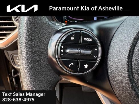 Certified 2024 Kia Soul LX w/ Option Group 015 FWD image 12