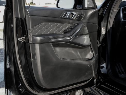 Used 2020 BMW X5 M Competition w/ Executive Package image 39