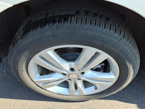 Used 2012 Mercedes-Benz ML 350 4MATIC image 5