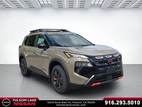New 2026 Nissan Rogue SV AWD/4WD image 1