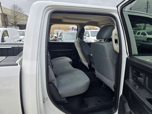 Used 2018 RAM 1500 Tradesman w/ Popular Equipment Group image 32