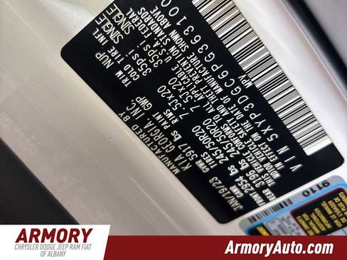 Used 2023 Kia Telluride EX w/ EX Captain's Chair Package image 48