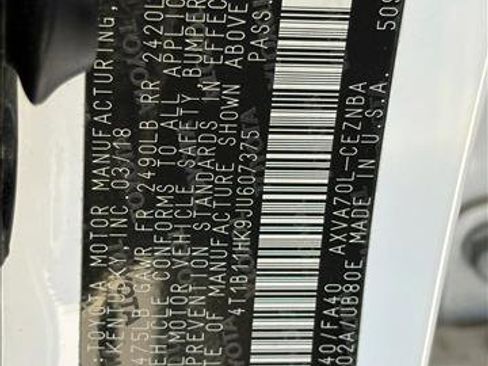 Used 2018 Toyota Camry LE FWD image 24