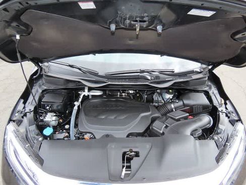 Used 2023 Honda Odyssey Touring image 10