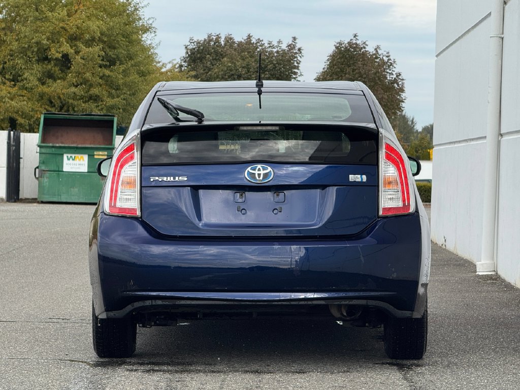 Used 2012 Toyota Prius Two FWD image 6