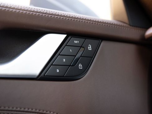 Certified 2026 Porsche 911 Carrera image 18