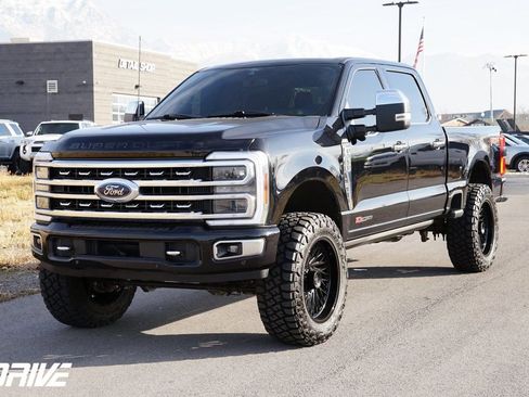 Used 2024 Ford F350 Platinum image 6