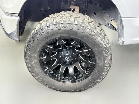 Used 2017 Ford F150 XLT RWD image 35