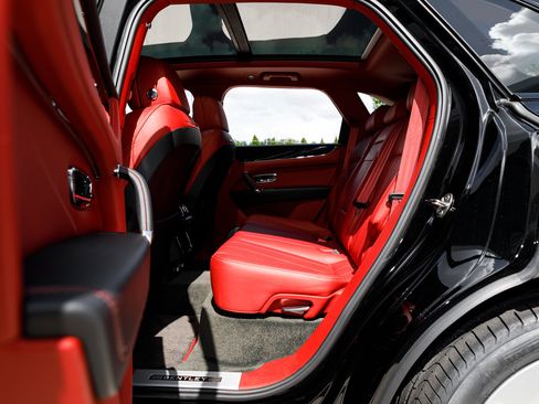 Certified 2020 Bentley Bentayga image 25