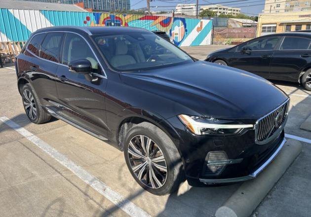 Used 2023 Volvo XC60 B5 Plus w/ Climate Package AWD/4WD image 2