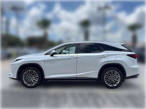 Used 2022 Lexus RX 350L Luxury w/ Accessory Package (Z1) AWD/4WD image 4
