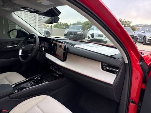 New 2026 Audi Q3 quattro 2.0T AWD/4WD image 15